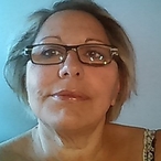 Yris - Club échangiste à Oron-le-Châtel Profil de Yris, 31 ans, Club échangiste à Oron-le-Châtel (Vaud)