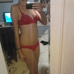 Elvira - Club échangiste à Champoz Profil de Elvira, 36 ans, Club échangiste à Champoz (Berne)
